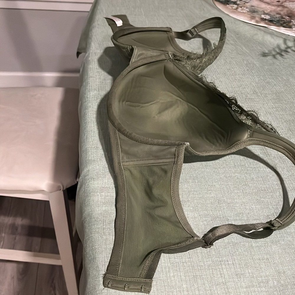 Cacique Olive Green Lace Bra 38DDD - Picture 3 of 4